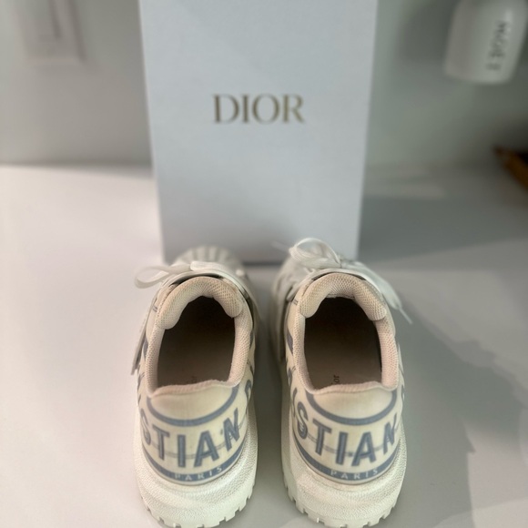 SOLD✅ - Picture 2 of 5